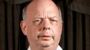 Wallace Shawn