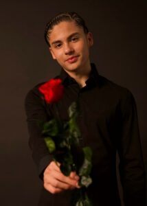 Miguel Cazarez Mora Height, Weight, Age, Facts, Family