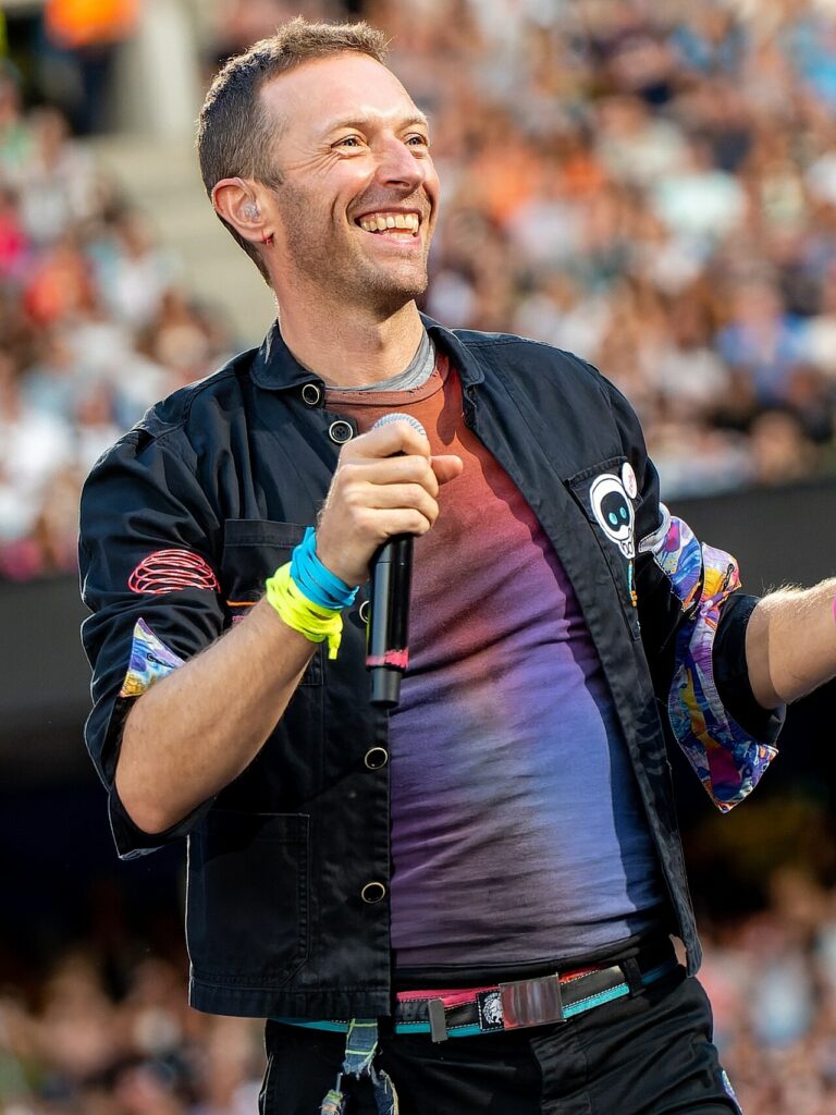 Chris Martin - ChrisMartinManch030623