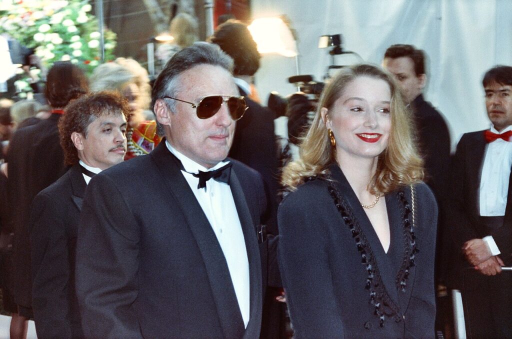 Katherine LaNasa - Dennis Hopper 1990