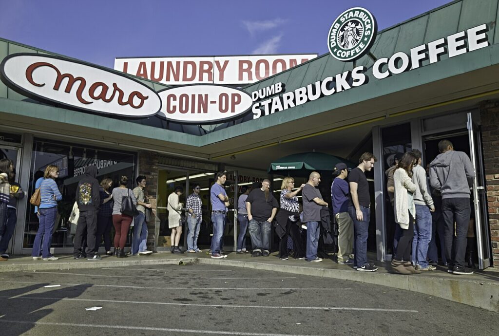 Nathan Fielder - Dumb Starbucks