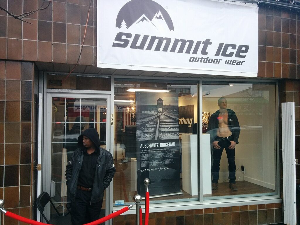 Nathan Fielder - Summit Ice 2017 pop-up store