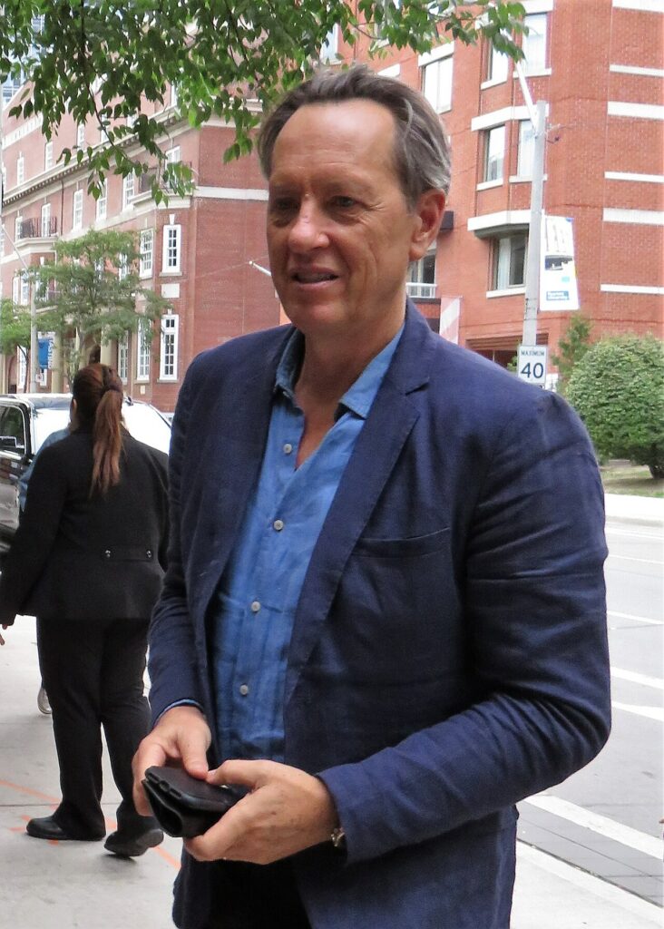 Richard E. Grant - Can You Ever Forgive Me? 03